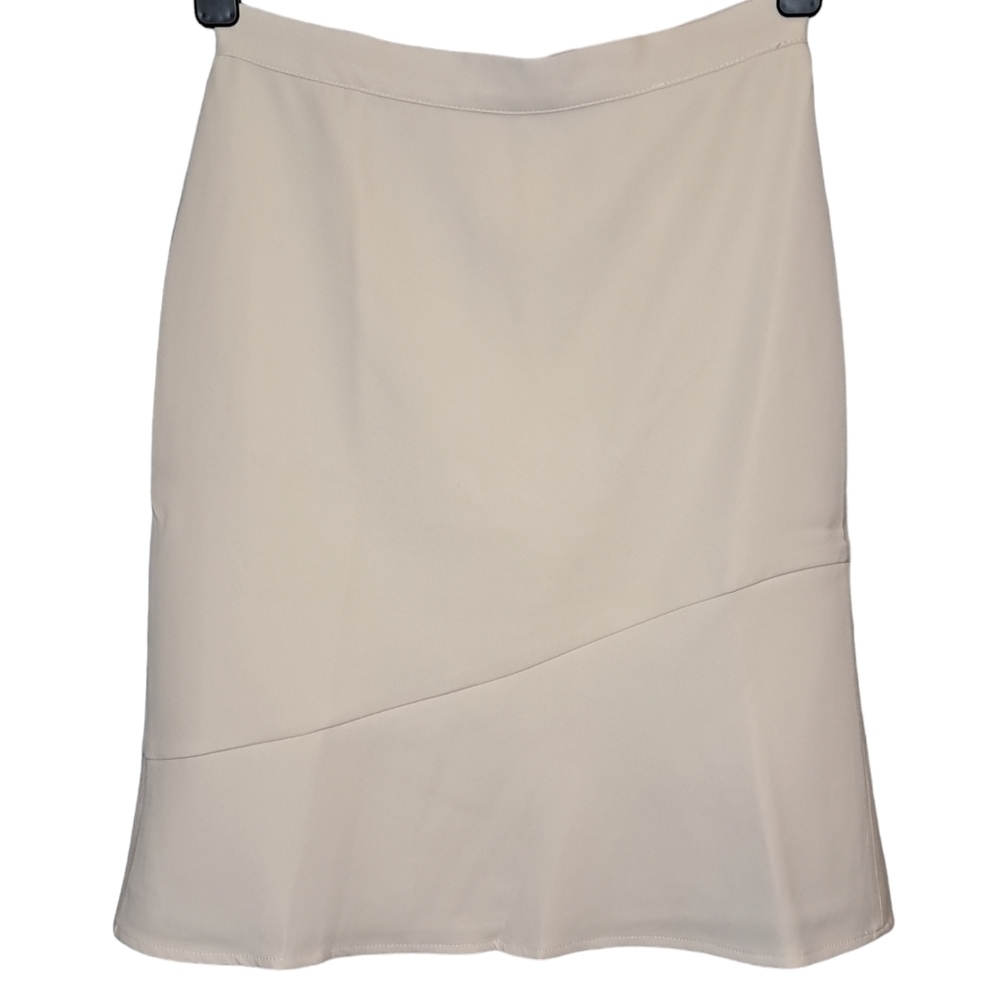 MaxMara ◇ Cream/Ivory, Bias Cut, Lined A-line Skirt ◇ Size 4 ◇ NWOT ◇